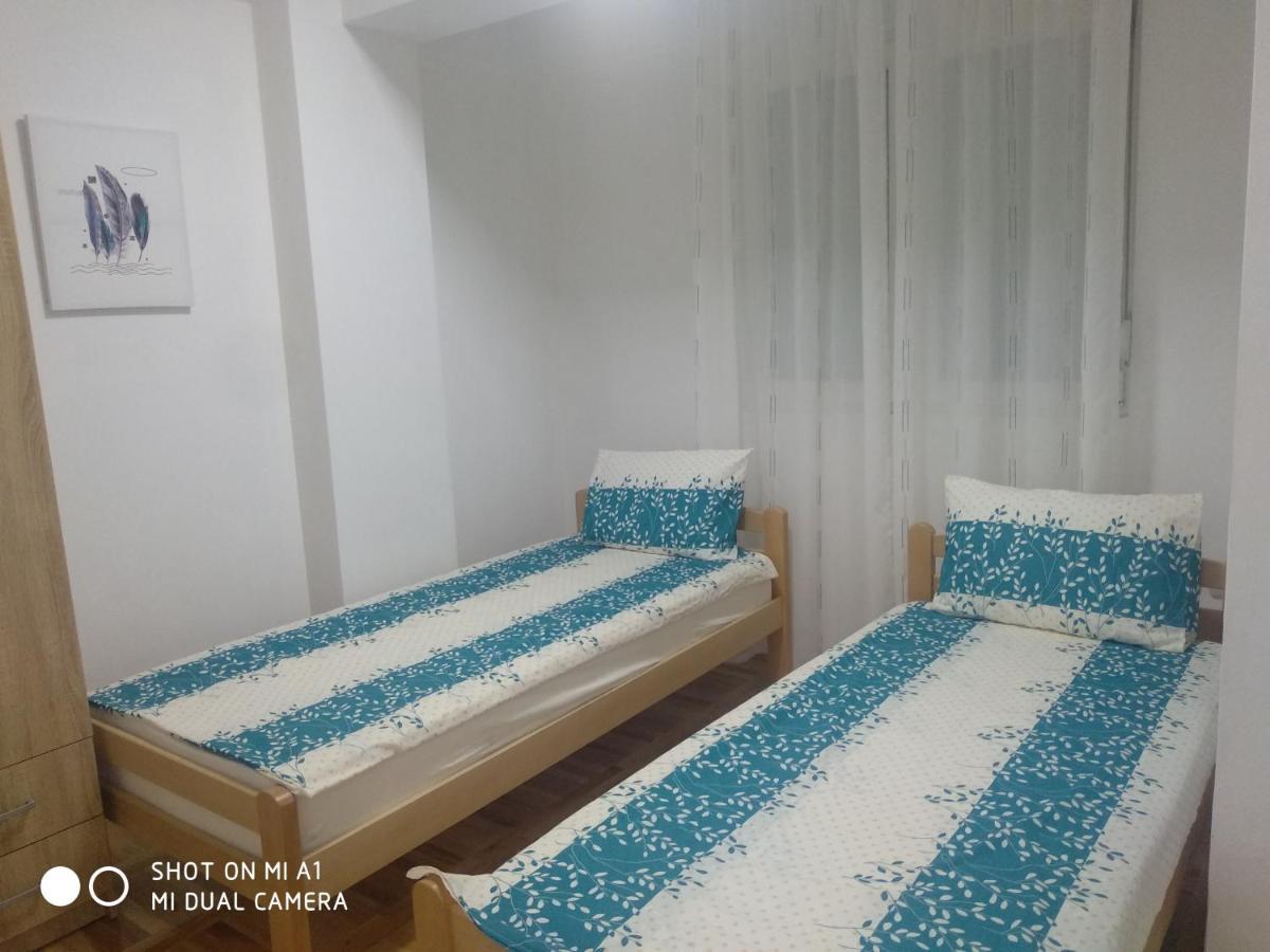 Tea Apartment Kumanovo Extérieur photo